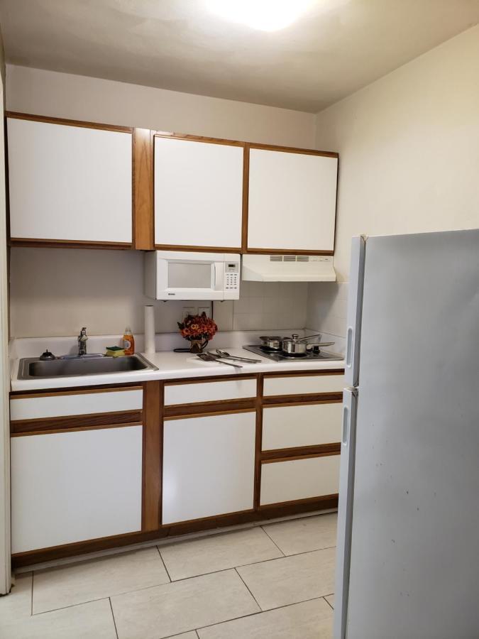 Affordable Suites Burlington Exterior photo